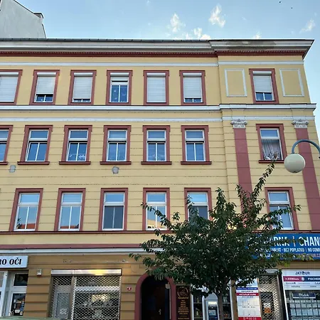 아파트 Masarykovo Namesti